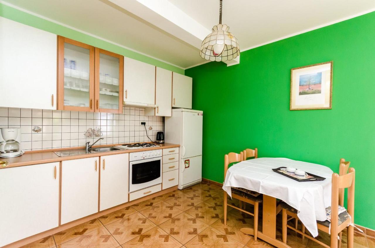 Apartments Marija อูมัค ภายนอก รูปภาพ