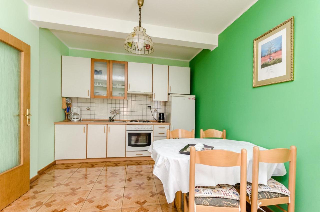 Apartments Marija อูมัค ภายนอก รูปภาพ