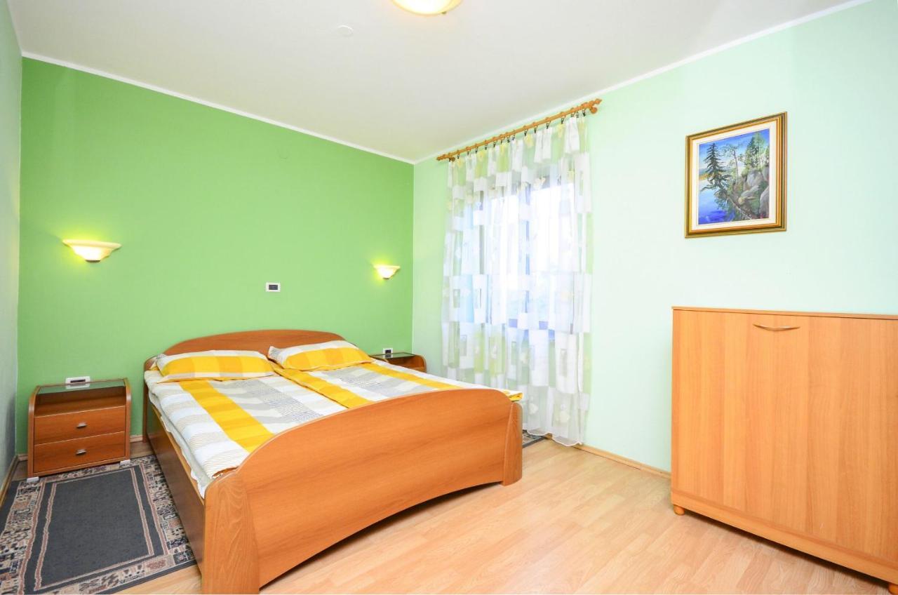 Apartments Marija อูมัค ภายนอก รูปภาพ