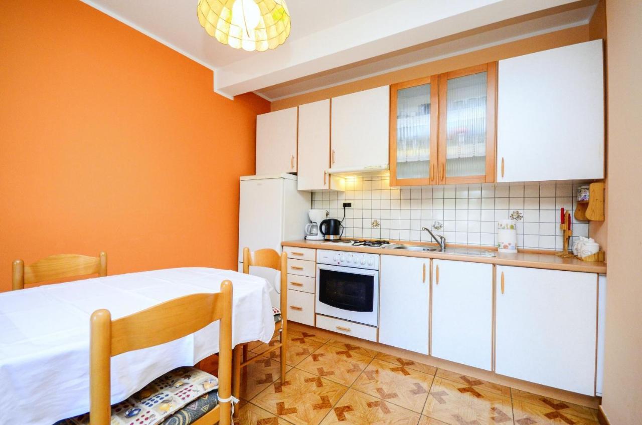 Apartments Marija อูมัค ภายนอก รูปภาพ